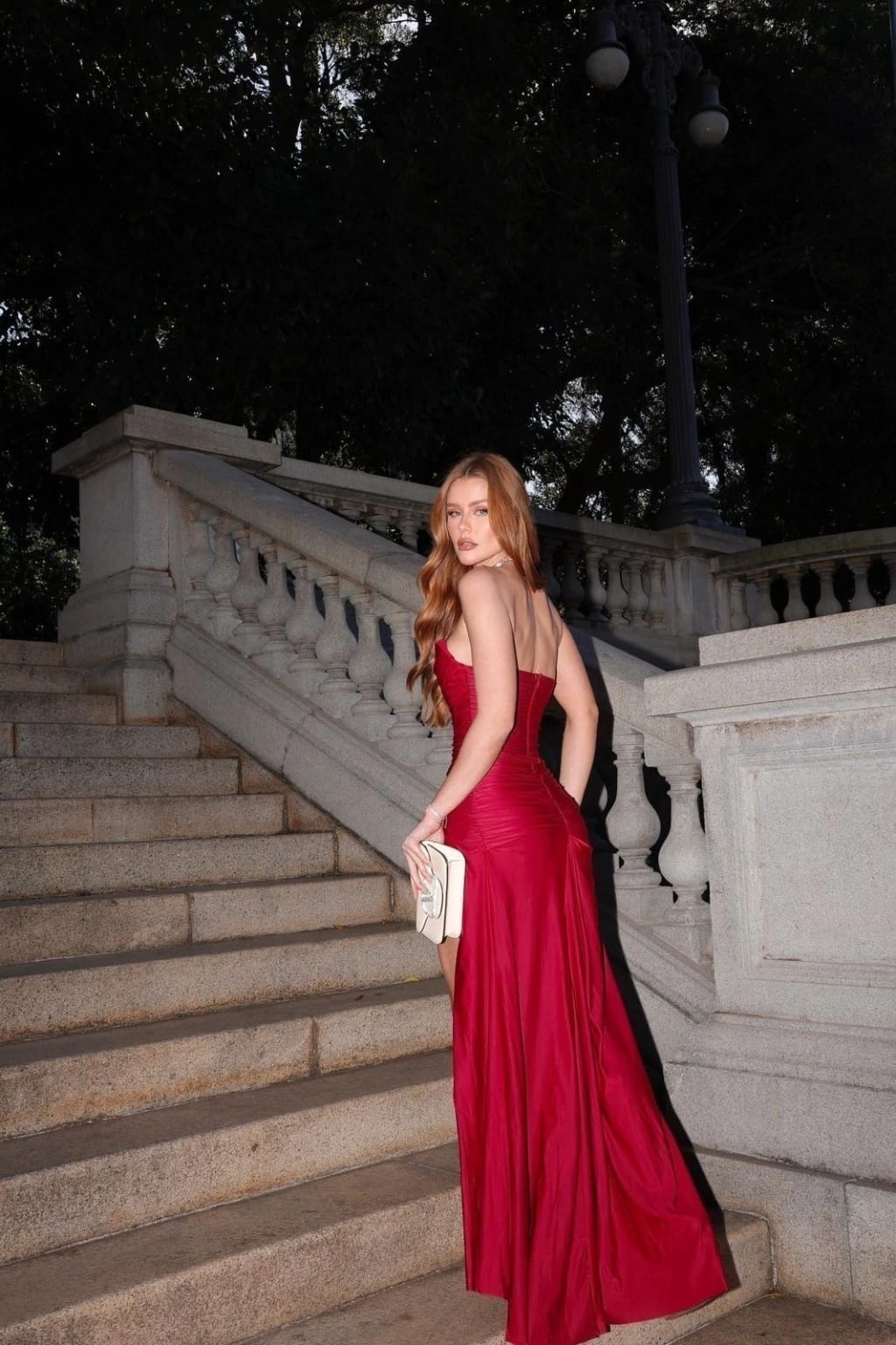 Vestido Vinho Clara