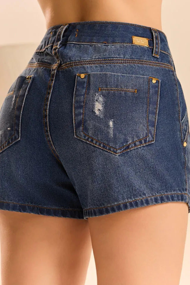 Short jeans